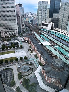 サテライトオフィスから見た東京駅の様子