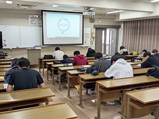 SPI模擬試験を受ける様子