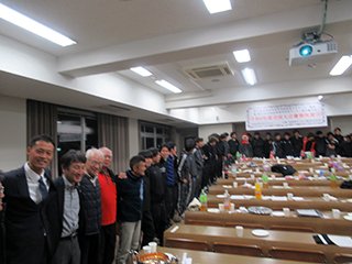 最後に円陣を組んで掛け声をあげました