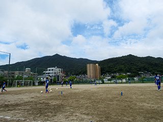試合前のアップです
