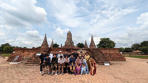ワット・チャイワッタナラーム（集合写真）