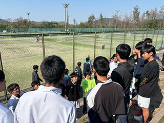 大会前のミーティング