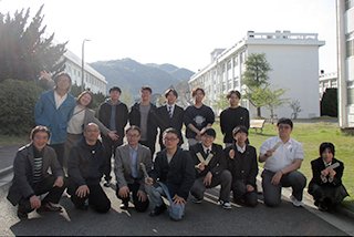 打ち合わせ後の集合写真