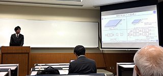 佐藤さん発表の様子