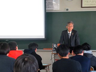 専務取締役の長谷氏による講演
