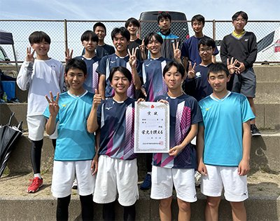 ソフトテニス部男子集合写真