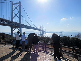 与島PAで瀬戸大橋の凄さを実感しています