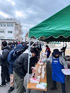 豚汁支援の様子1