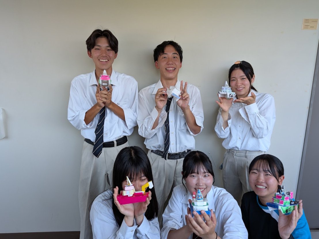 作品製作に協力してくれた学生