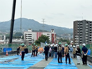 橋梁上部