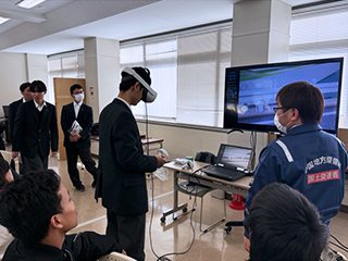 老朽化した橋梁の点検をVRで体験