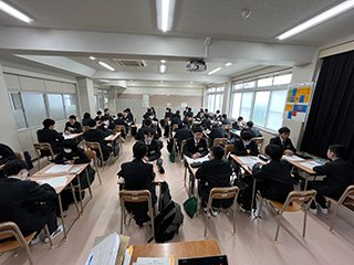 自己紹介の様子