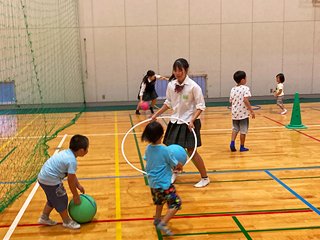低学年、未就学児とお遊戯