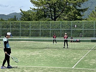 岩﨑・松岡ペアの準決勝の試合風景