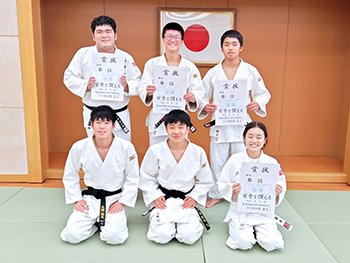 試合後の記念写真