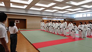 開会式の様子