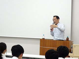 小林さんの講演の様子