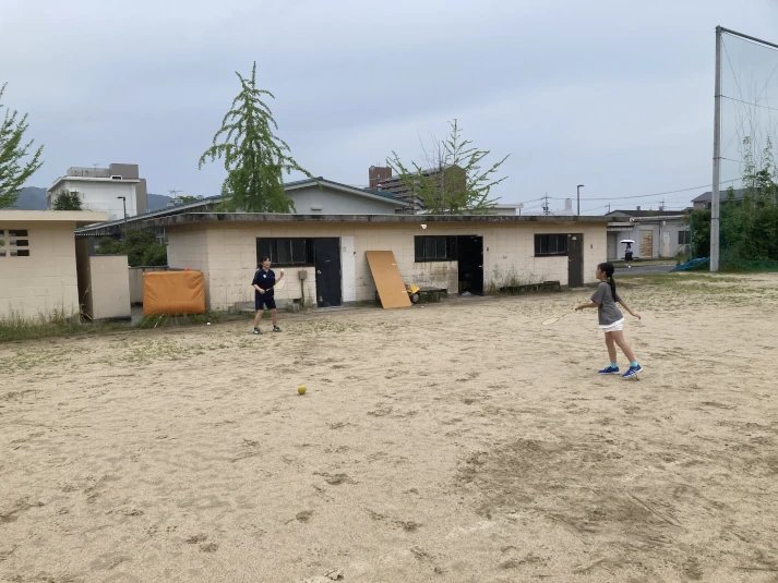 バドミントン遊び