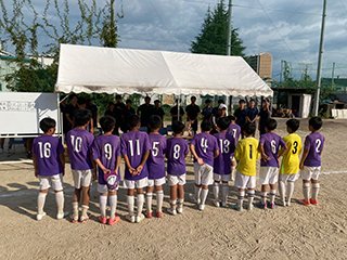表彰式　優勝は高陽FC！