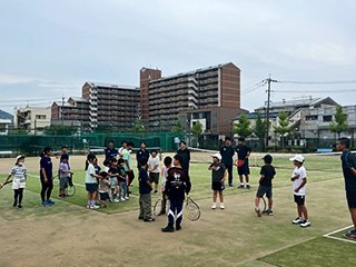練習前の集合写真