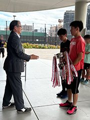 男子団体優勝表彰式