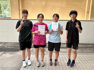 大会後の女子集合写真
