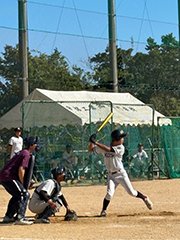 外野の守備を引っ張った 中吉俊惺選手(環境都市工学科2年)