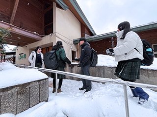 オークガーデンの入り口で