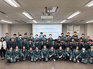 全員での記念写真