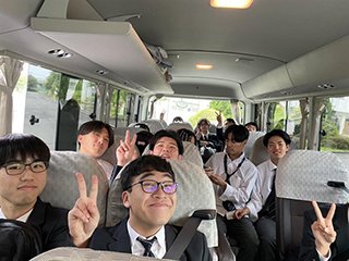 バスで大和ミュージアムへ