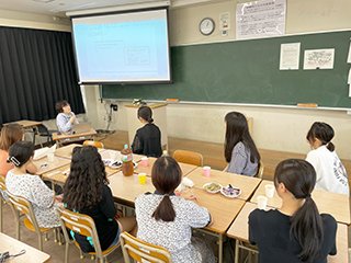 先ずは八木さんの自己紹介から。八木さんは日本メンター協会公認パートナーで、ウィメンズキャリアメンター（メディア総研グループ在籍）として活動されています