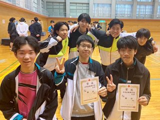 男子集合写真