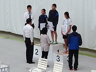表彰式（川畑さん建築学科1年）