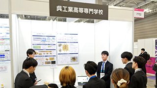 呉高専ブースの様子