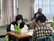 左（筆者）