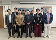 ※撮影時だけマスクを外しています