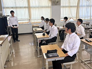質疑応答の様子