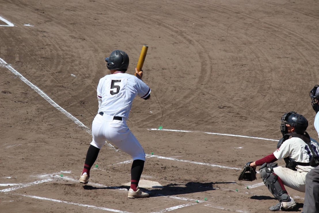 スクイズを成功させた山本亮太選手
