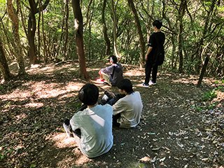 休憩中